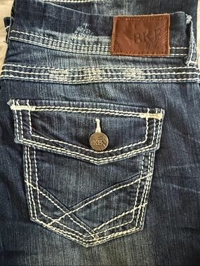 BKE Women’s Dark Blue Bootcut Jeans with Contrast Stitching